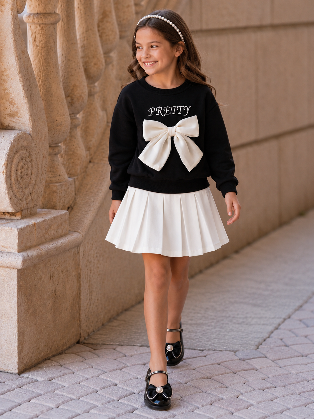 Pretty Statement Bow Sweatshirt