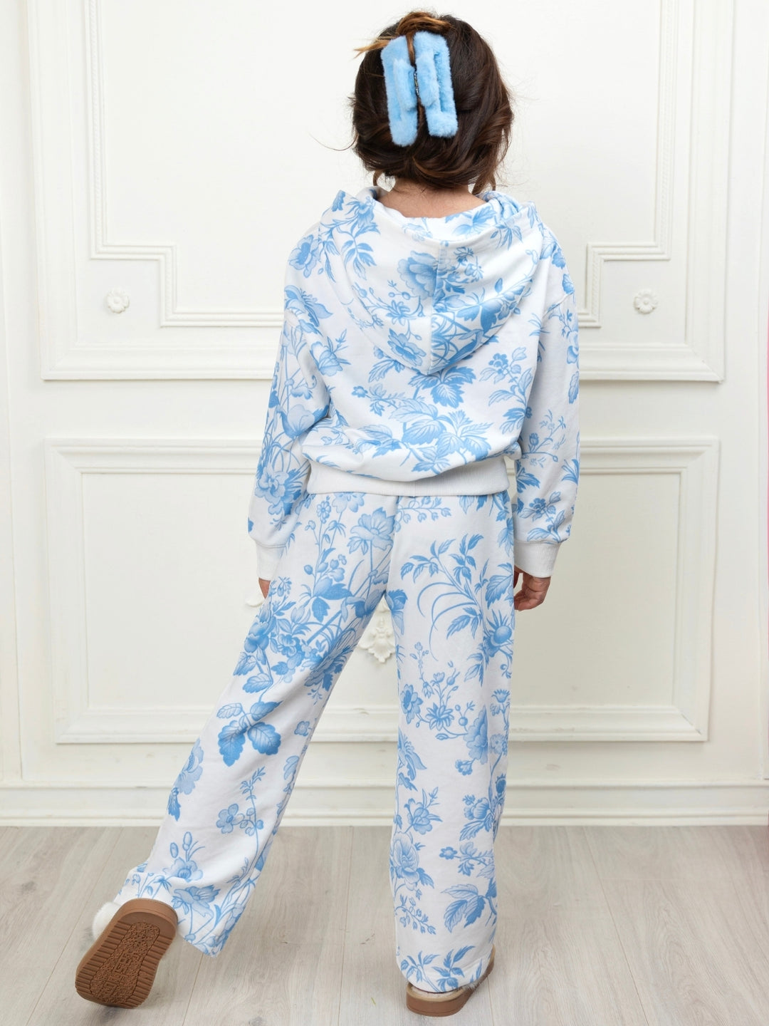 Girls floral two piece set with elastic waist pants
