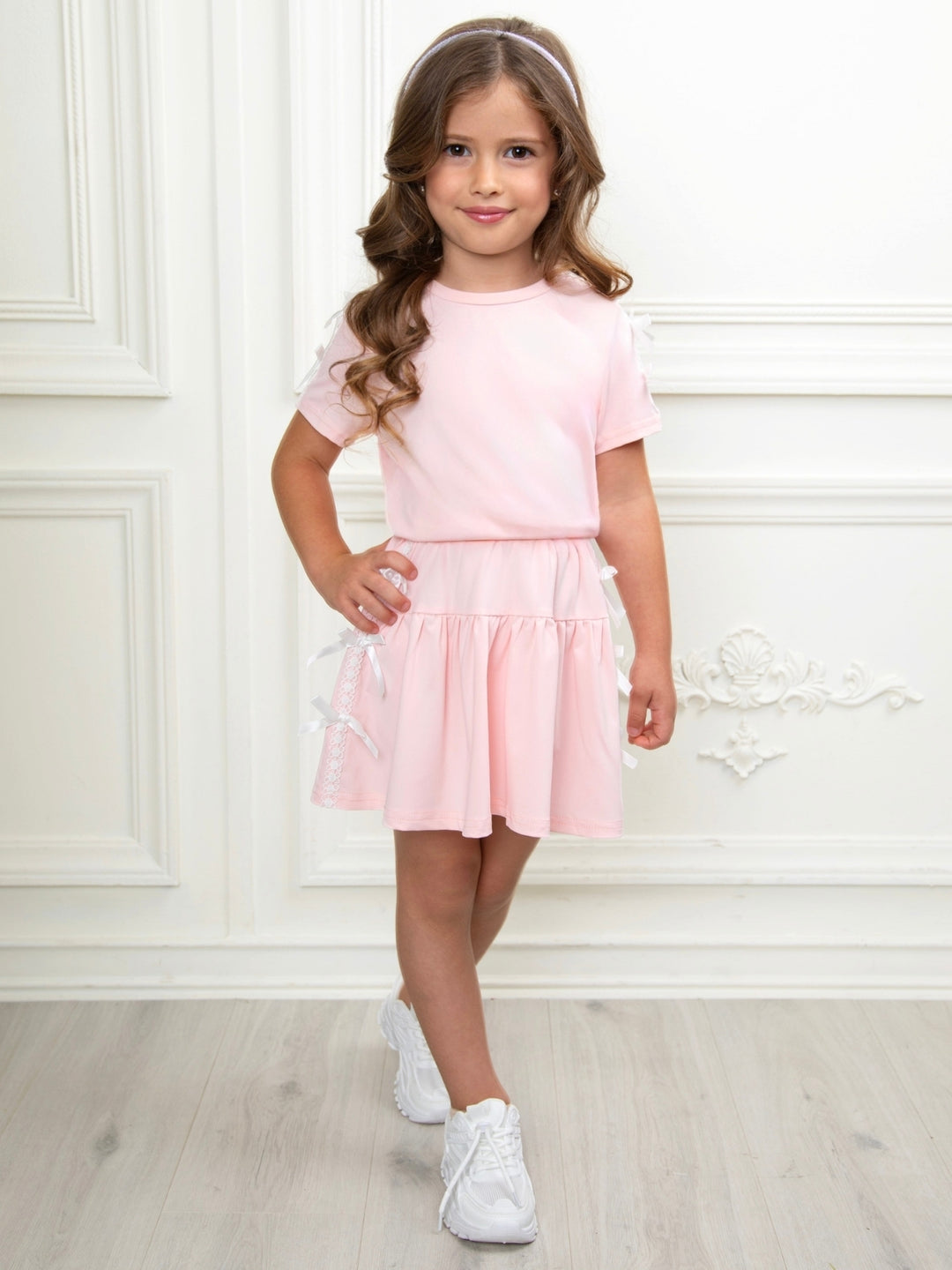 Girls back to school skirt set with decorative lace bows