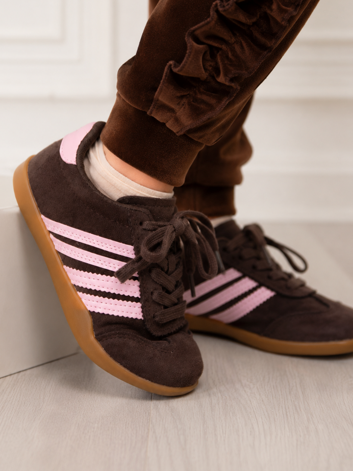 Girls brown retro sneakers with pink stripe accents