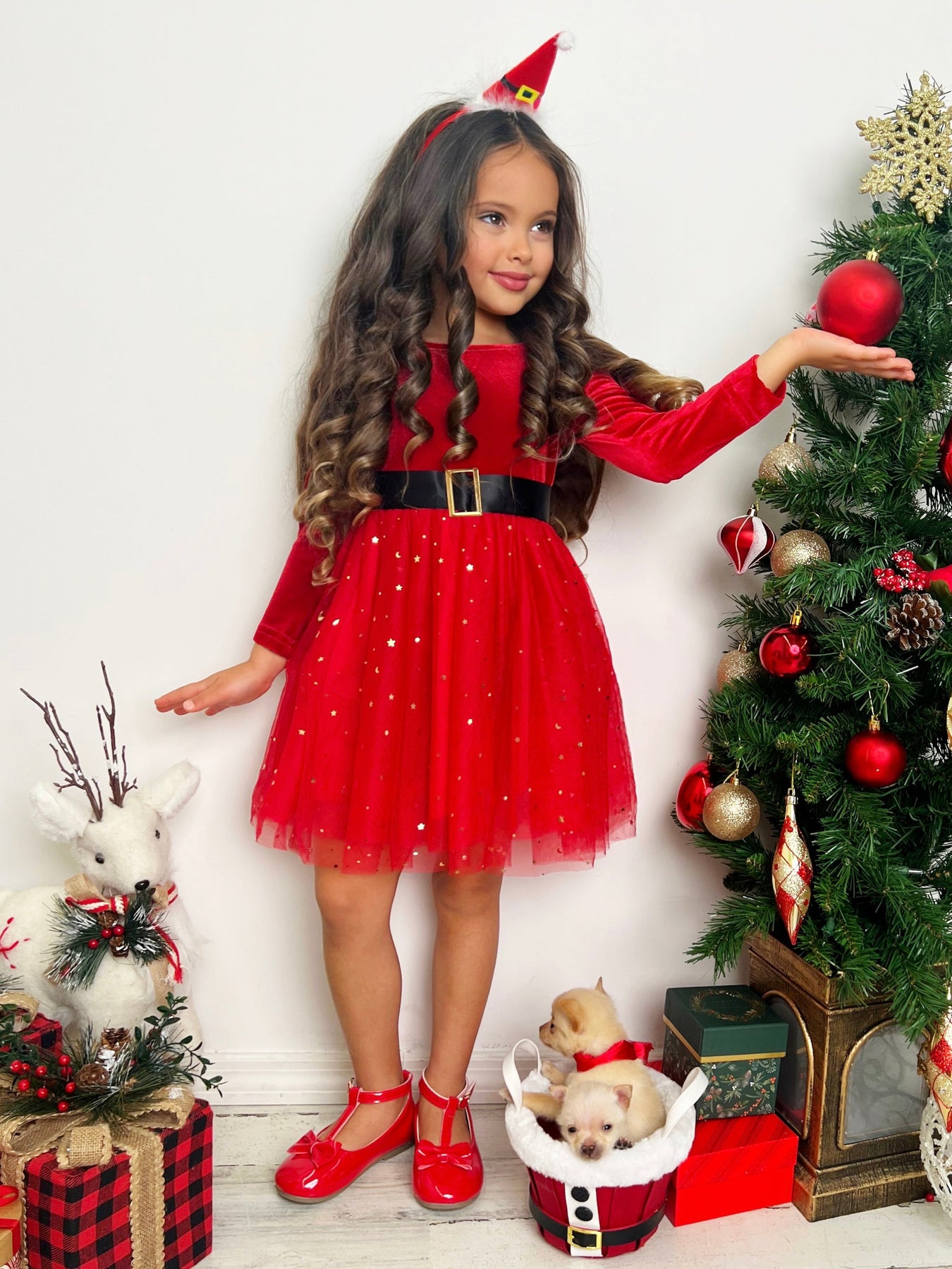 Santa's Little Sweetheart Velvet Christmas Dress – Mia Belle Girls