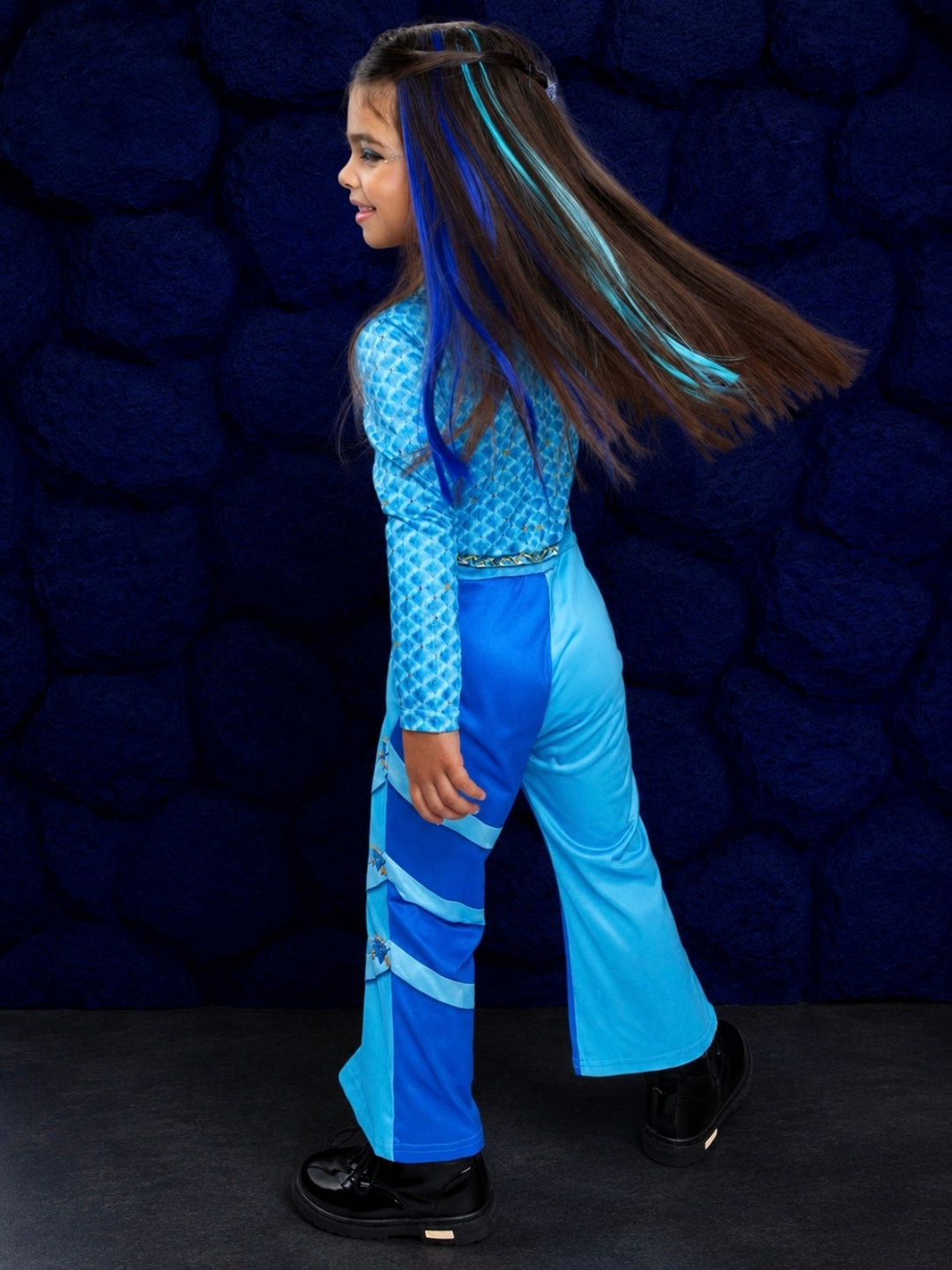 Girls fantasy hero Halloween costume featuring a blue jumpsuit and royal-inspired design.