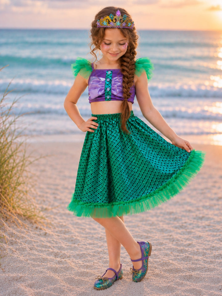 Ocean-inspired girls Halloween costume with sparkling mermaid details.