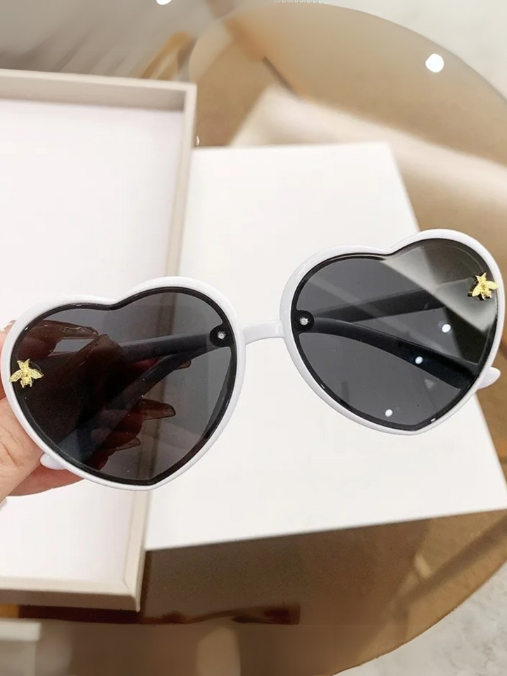 Heart Retro Frame Sunglasses