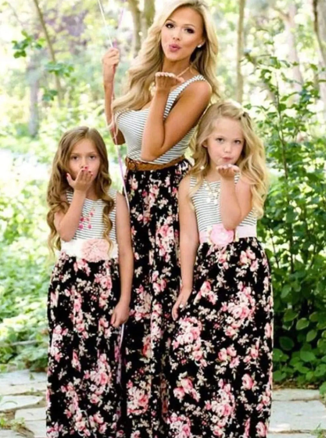 Mommy and Me Floral Besties Sleeveless Maxi Dress Black / Mom-XXL