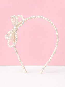 Pearl-Perfect Bow Headband
